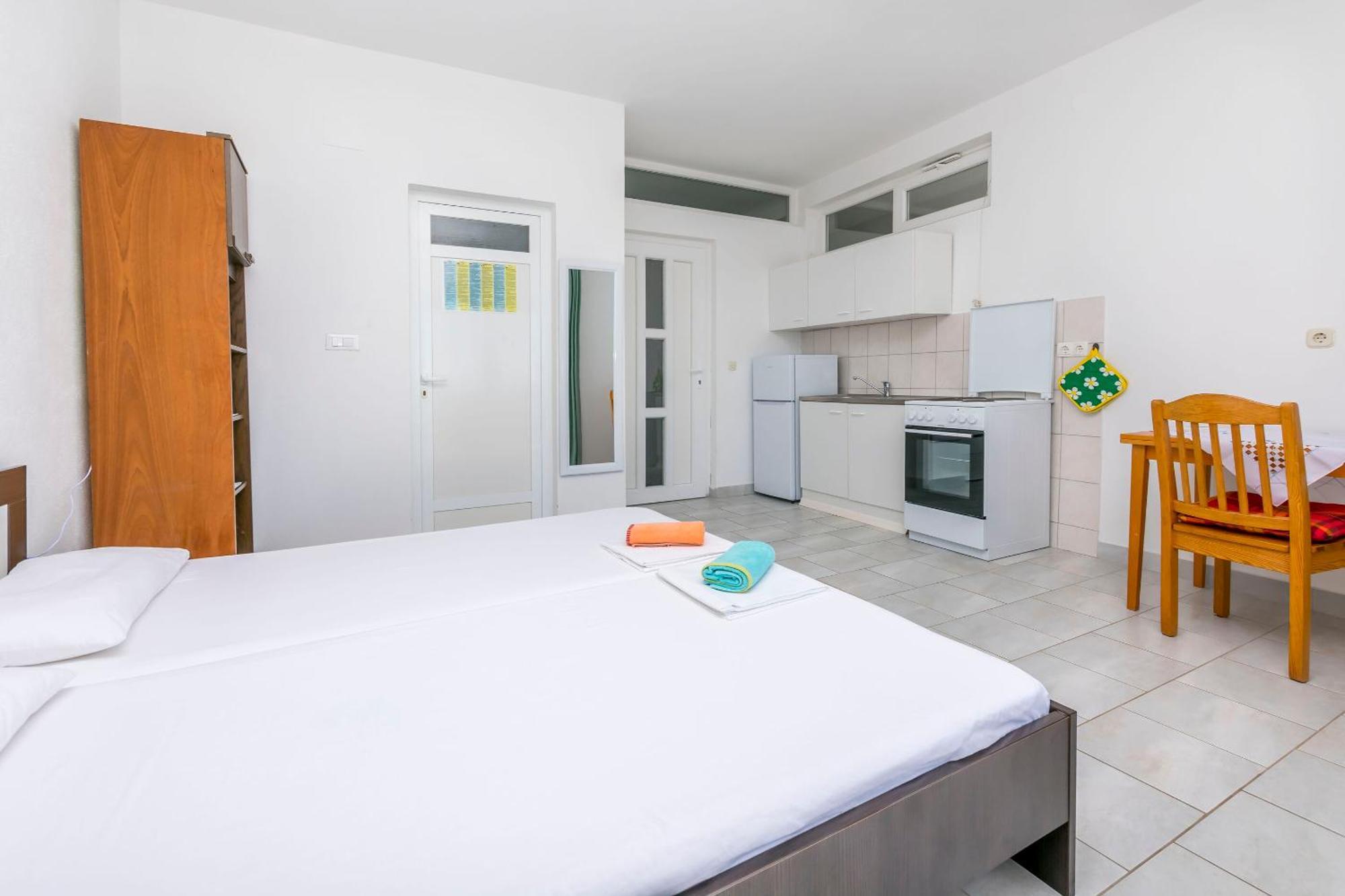Apartments Barica Primošten Екстериор снимка